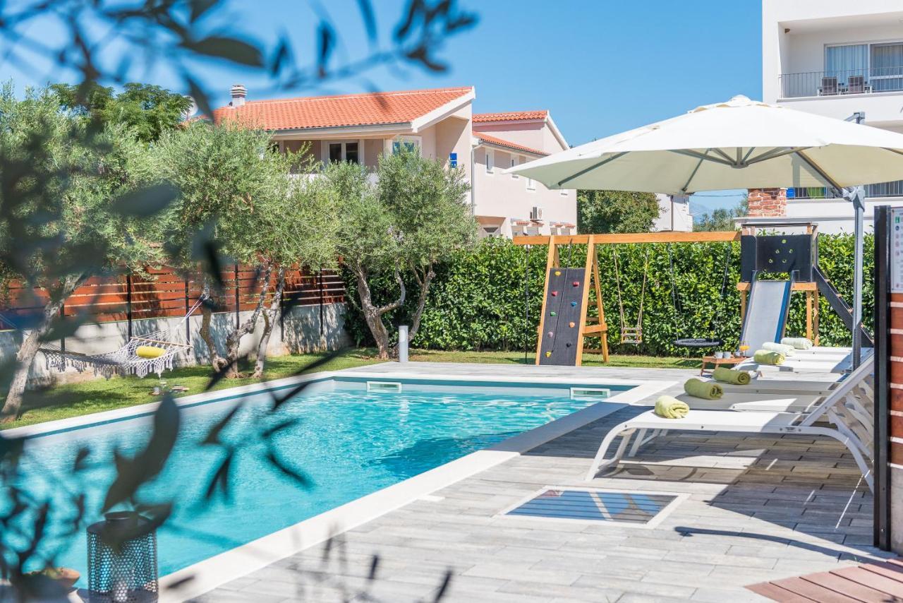 Villa Olea With Heated Pool And Jacuzzi Sukošan Exterior foto