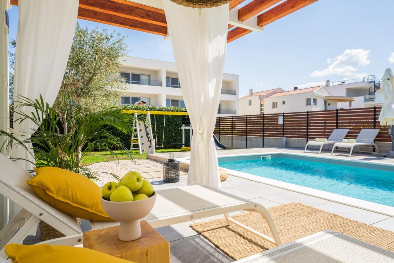 Villa Olea With Heated Pool And Jacuzzi Sukošan Exterior foto