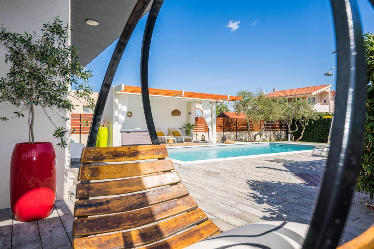 Villa Olea With Heated Pool And Jacuzzi Sukošan Exterior foto